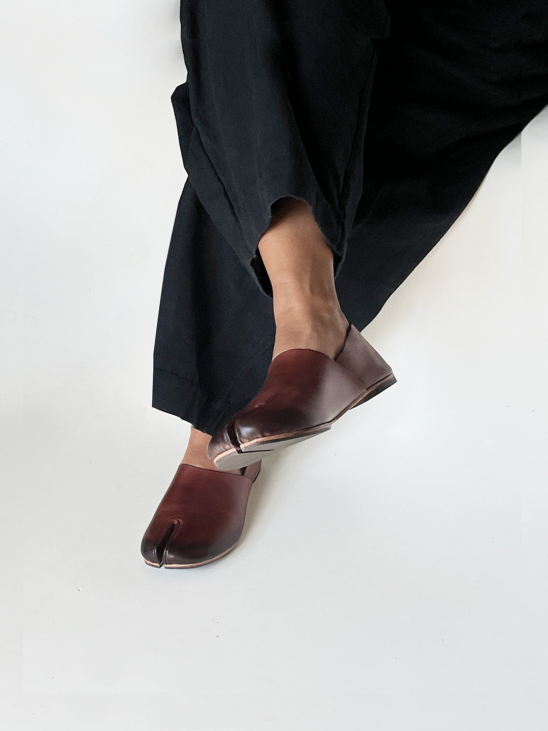 Hand painted Tabi shoe - WOMEN