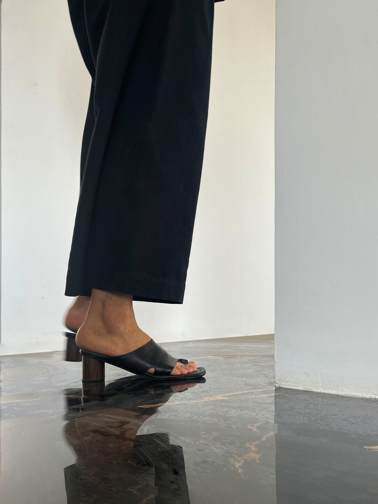 BAUHAUS 04 heel (H04)