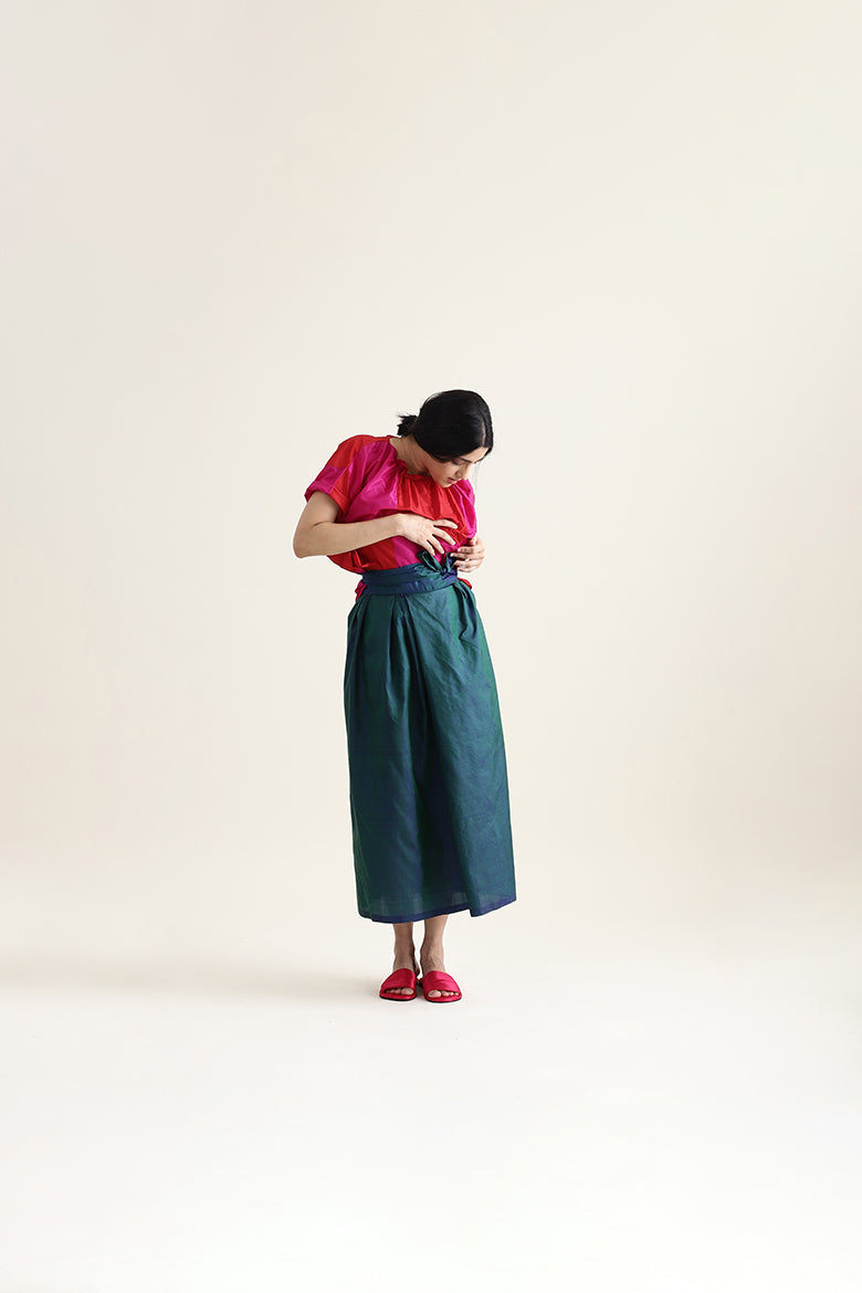 Backyard skirt, Silk