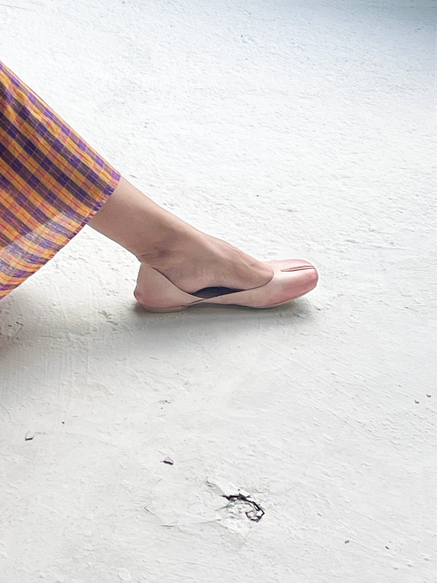 Hand painted Tabi Flats - women