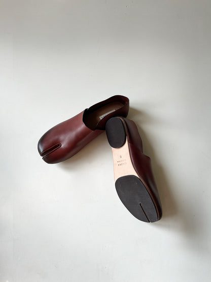 Hand painted Tabi shoe - WOMEN