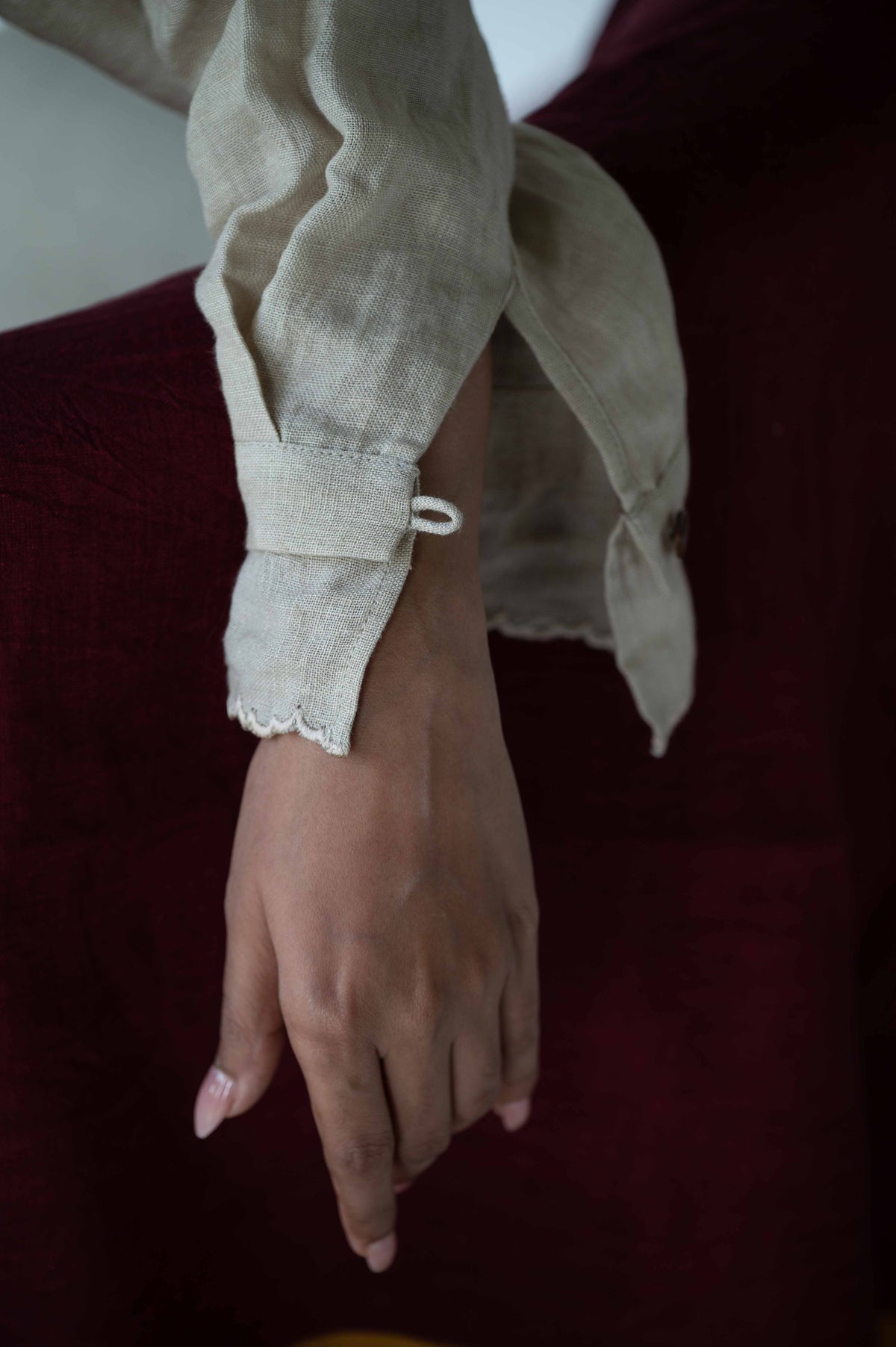 LINEN SCALLOP SHIRT