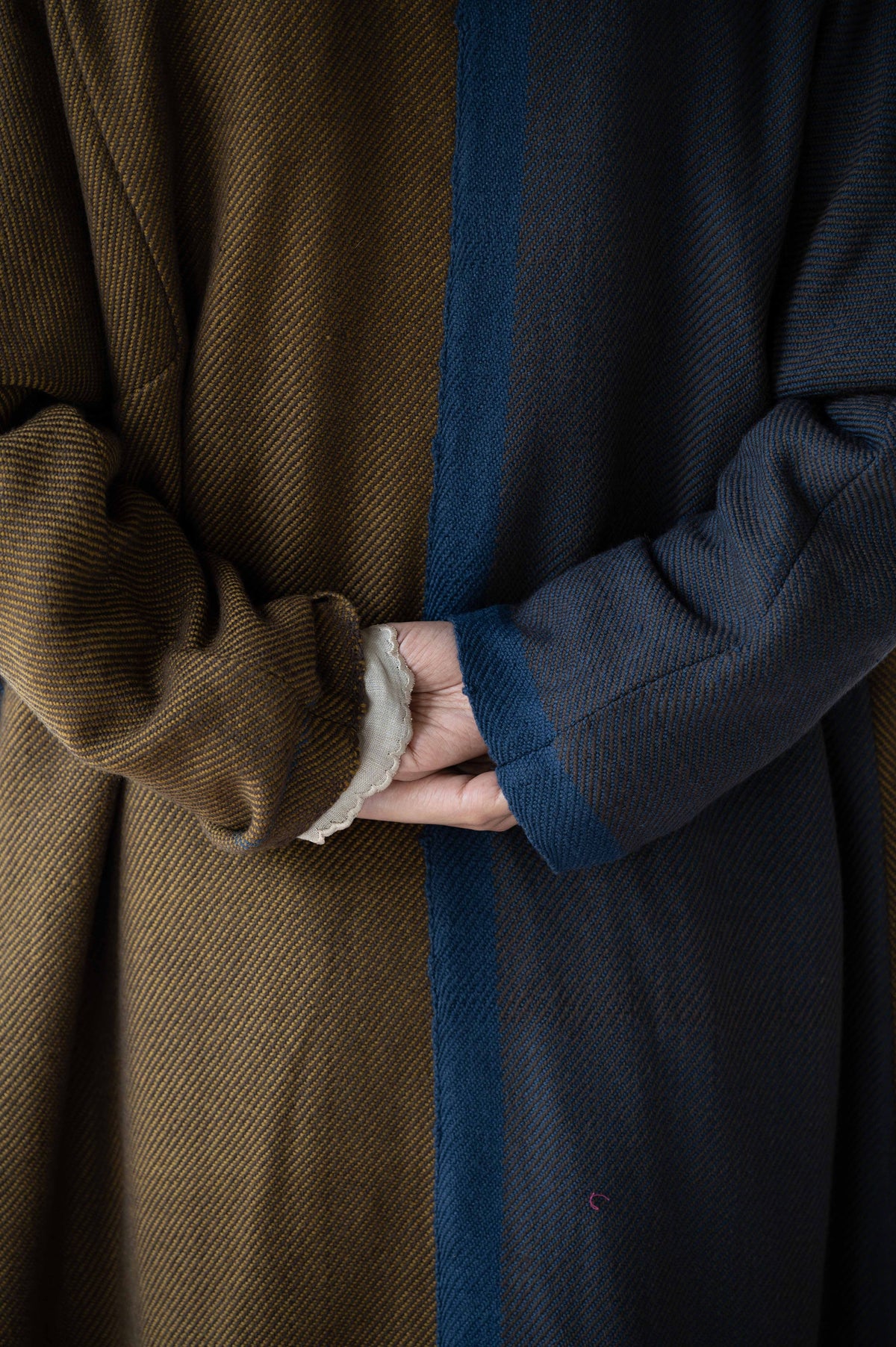 DUSK HIGH NECK JACKET