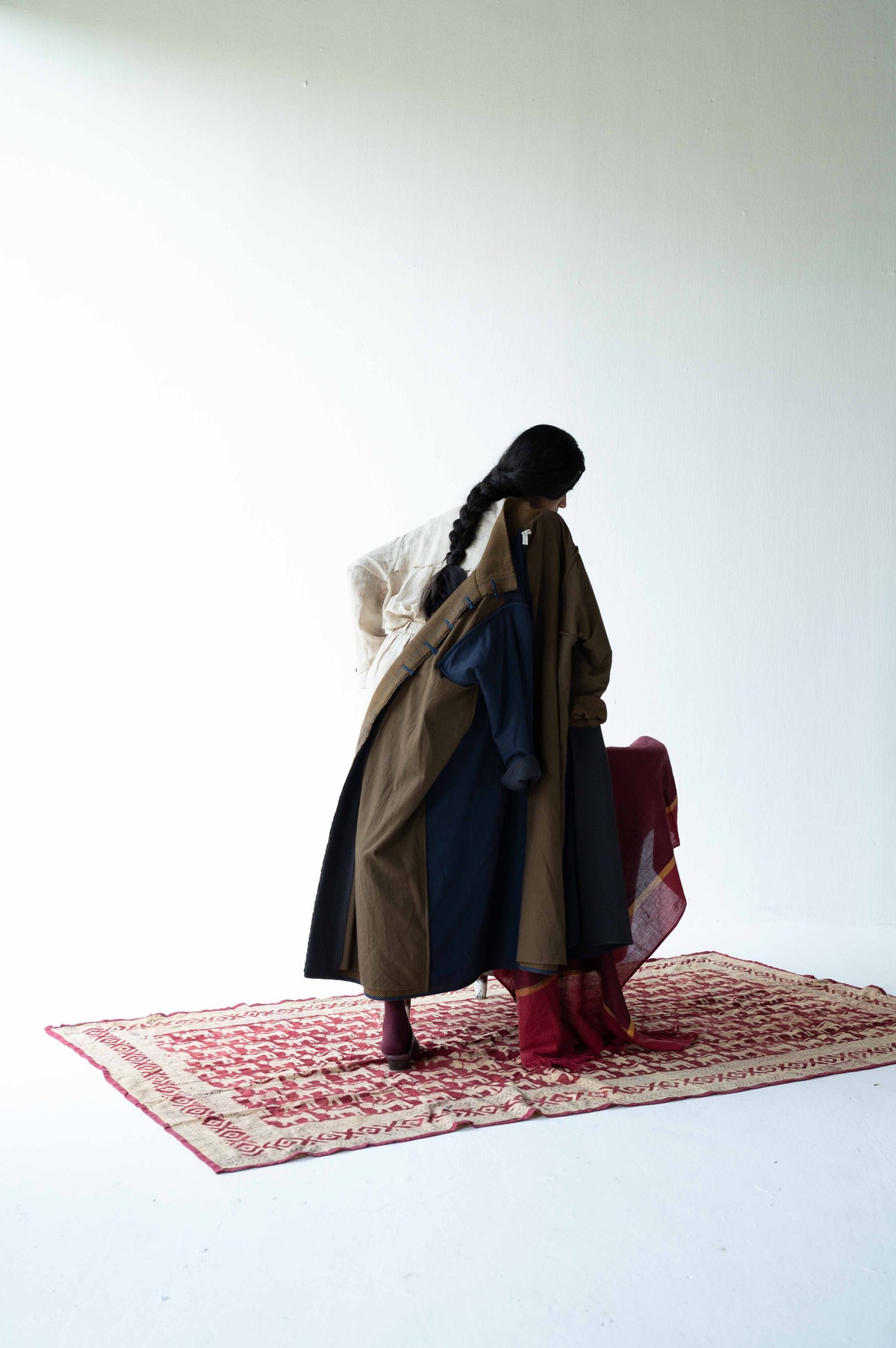 DUSK HIGH NECK JACKET