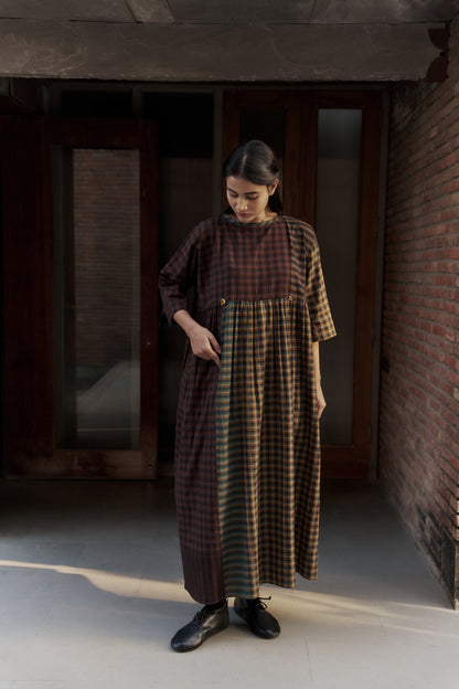 Bunai dress in Gingham Multicolour