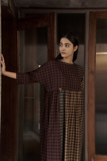 Bunai dress in Gingham Multicolour