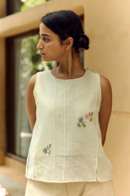 BLOOM Sleeveless Top
