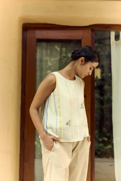 BLOOM Sleeveless Top